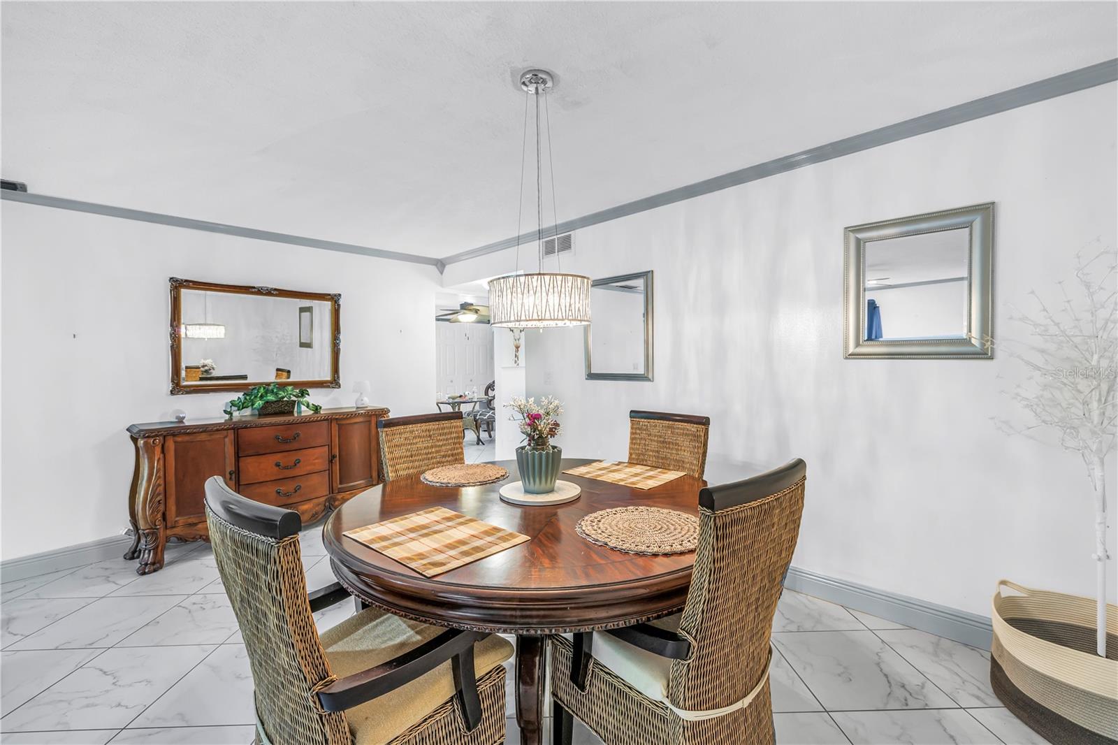 Image 9 of 52 For 415 Spring Lakes Boulevard 415 D