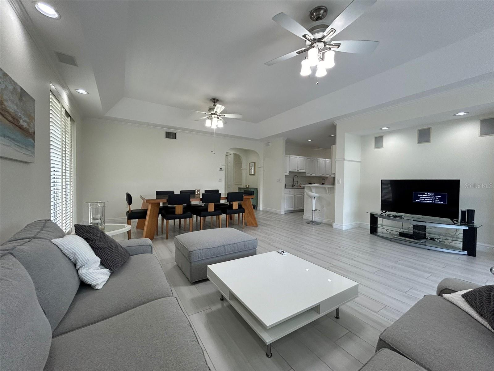 Image 21 of 38 For 3705 54th Drive W 201