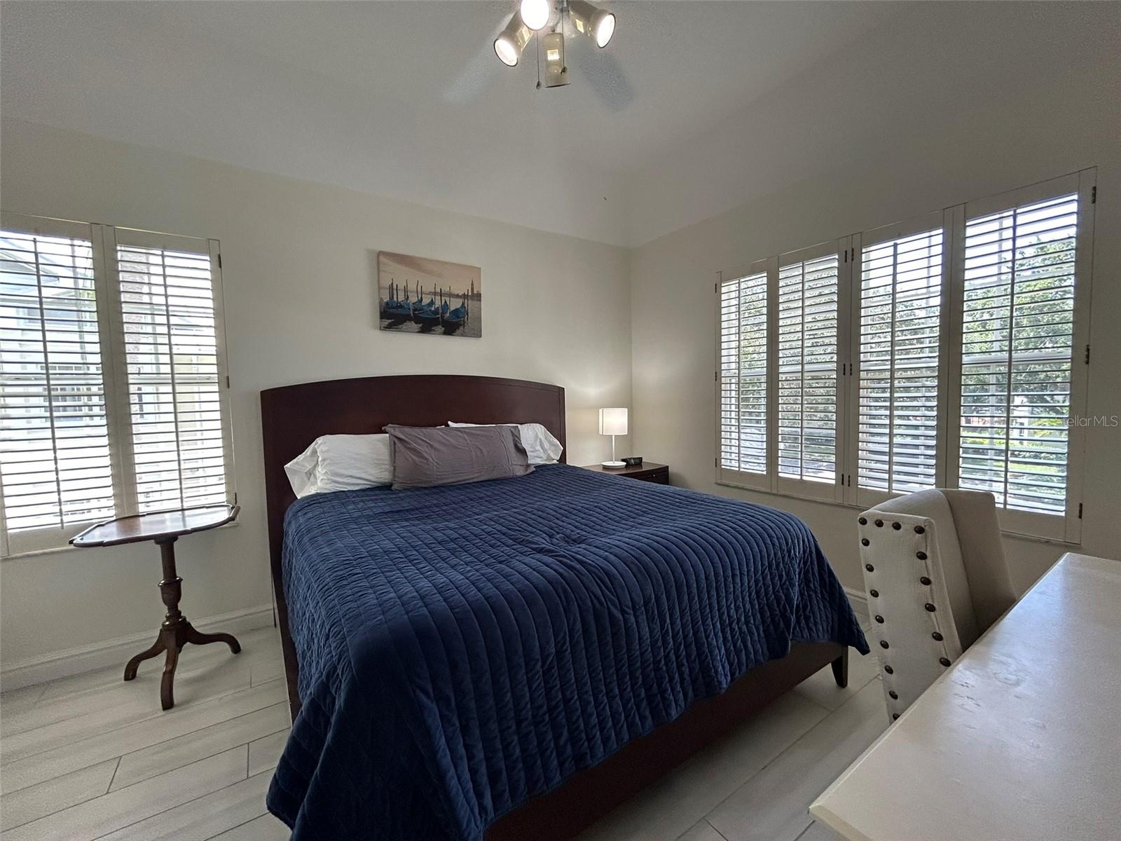 Image 9 of 38 For 3705 54th Drive W 201