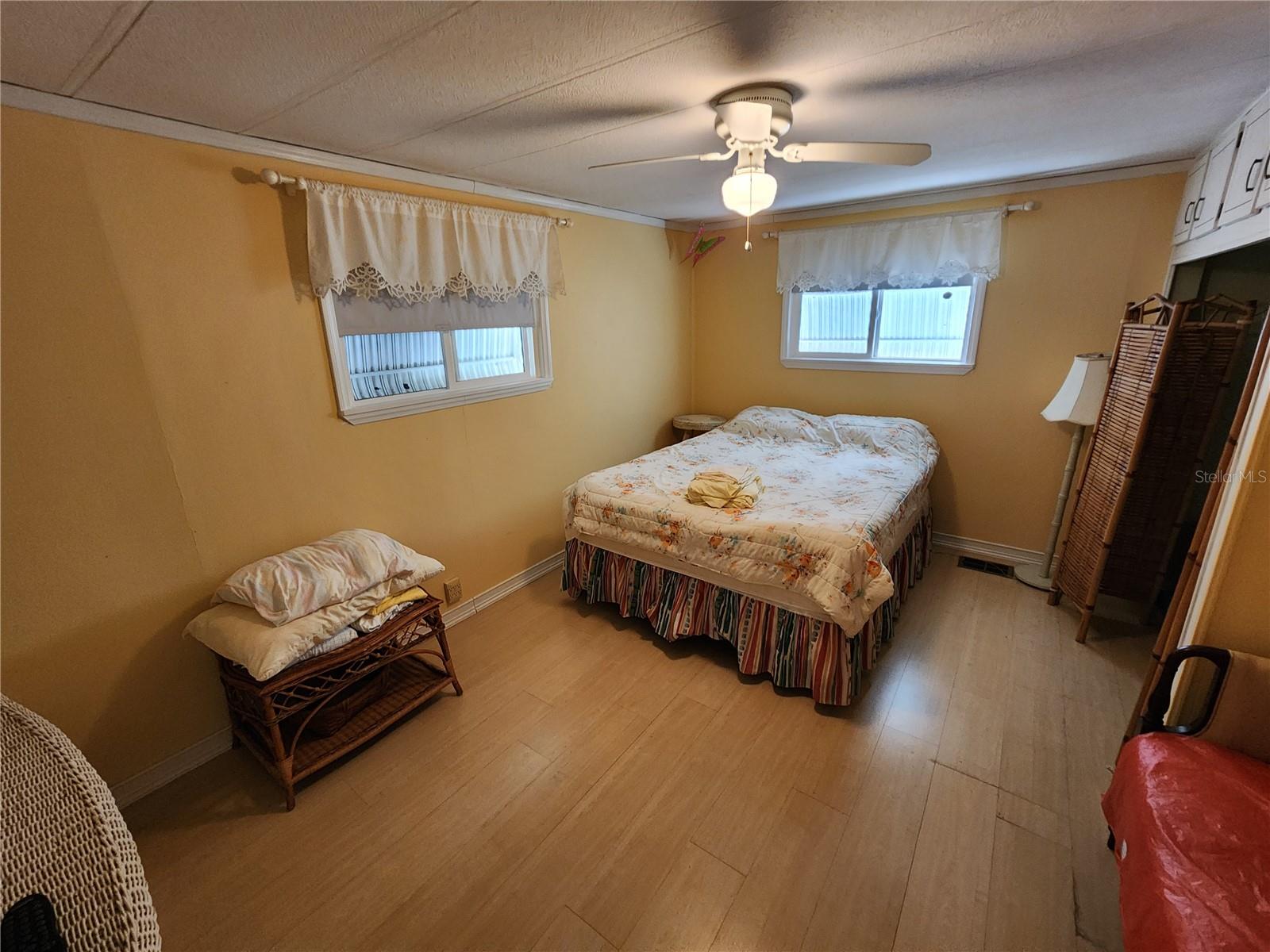 Image 13 of 25 For 305 Batan Court