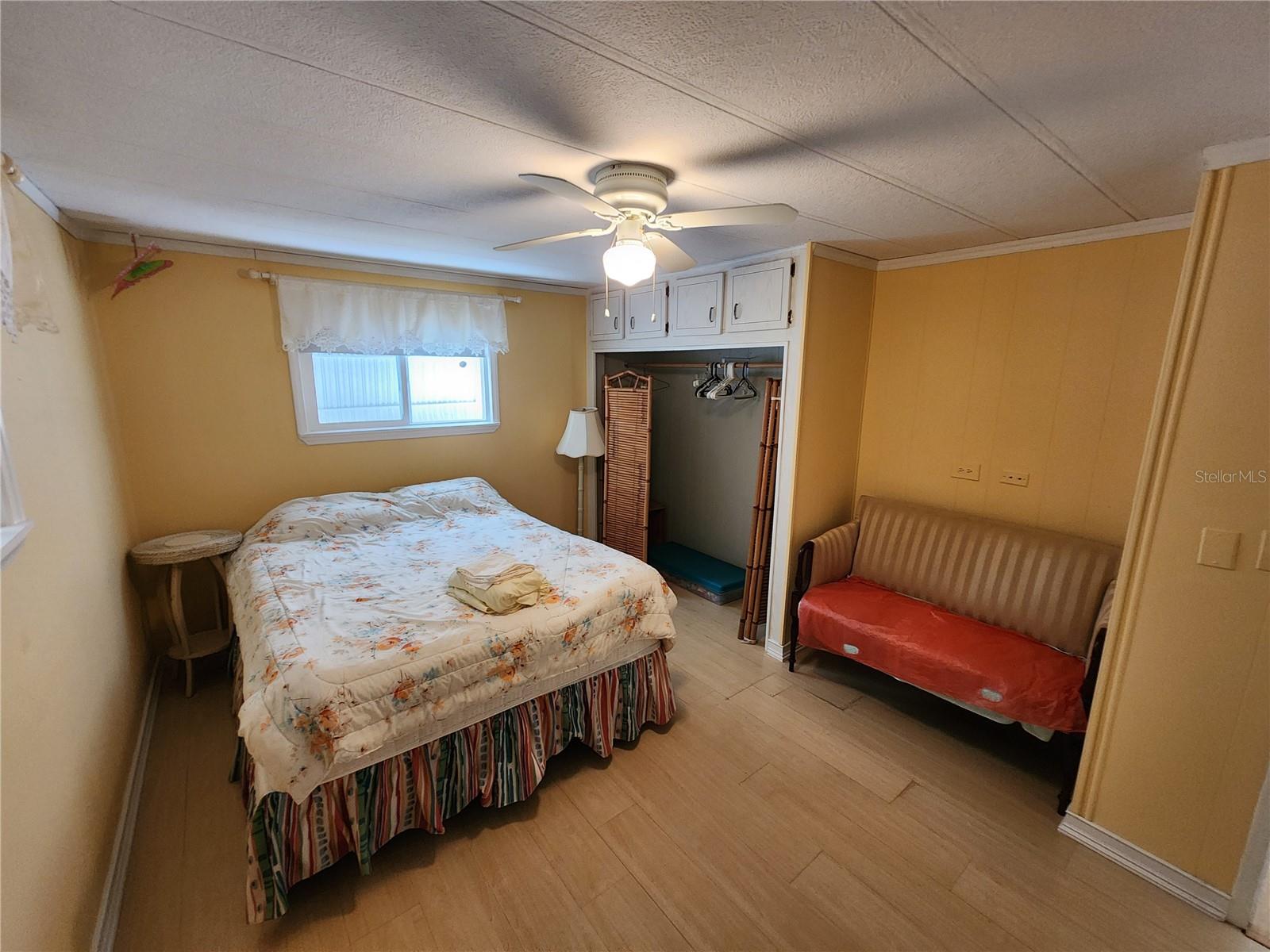 Image 14 of 25 For 305 Batan Court