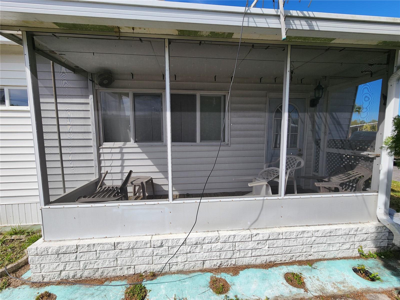 Image 24 of 25 For 305 Batan Court