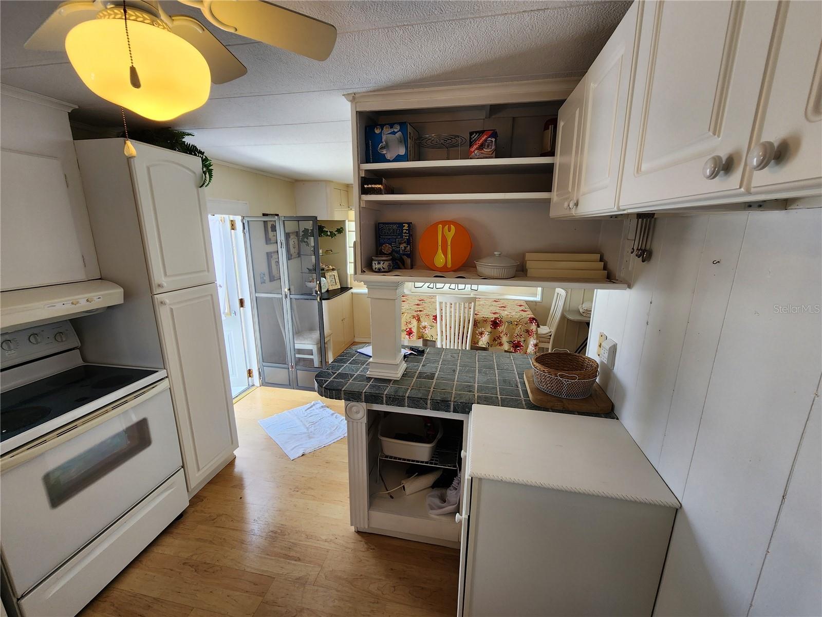 Image 5 of 25 For 305 Batan Court