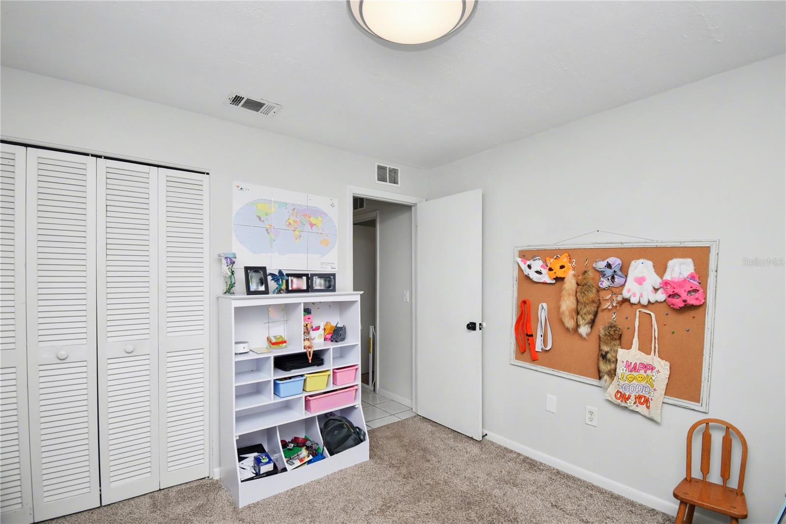 Listing photo id 20 for 6456 Tarawa Drive