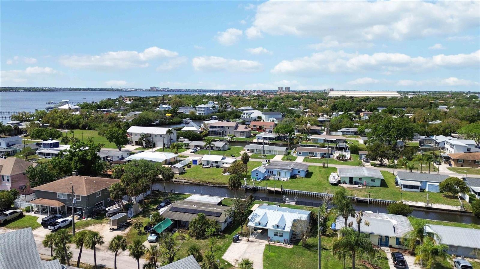 Image 44 of 55 For 607 Manatee Avenue