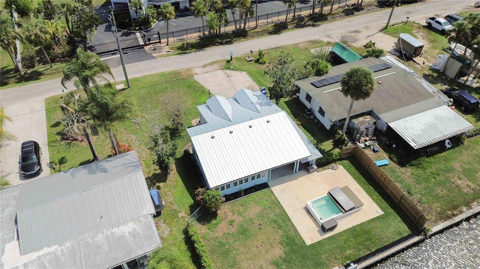 Image 49 of 55 For 607 Manatee Avenue