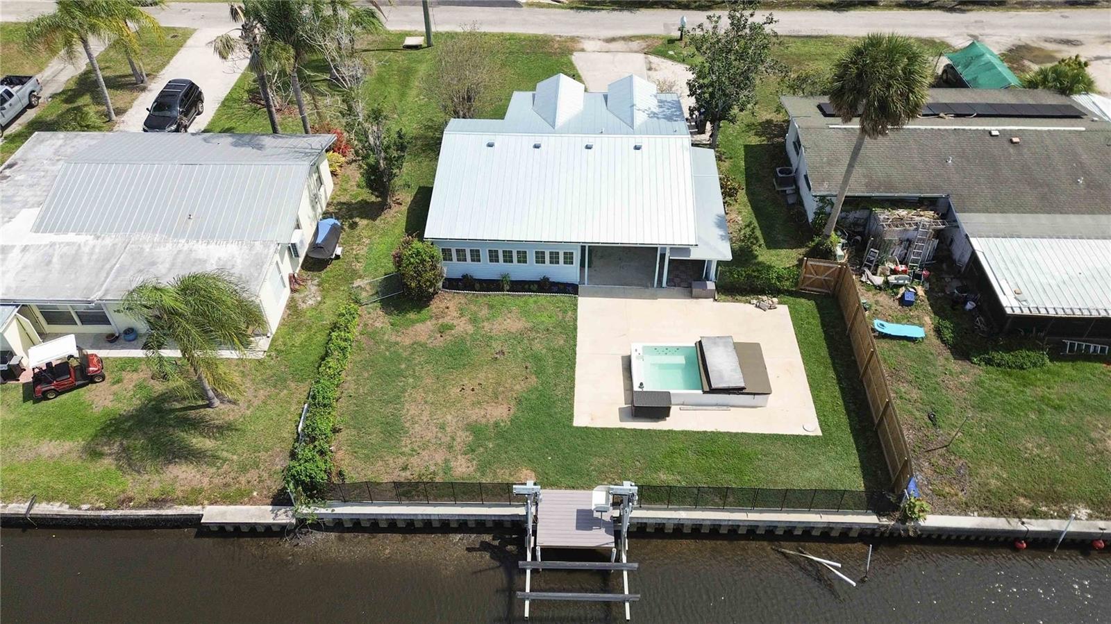 Image 51 of 55 For 607 Manatee Avenue