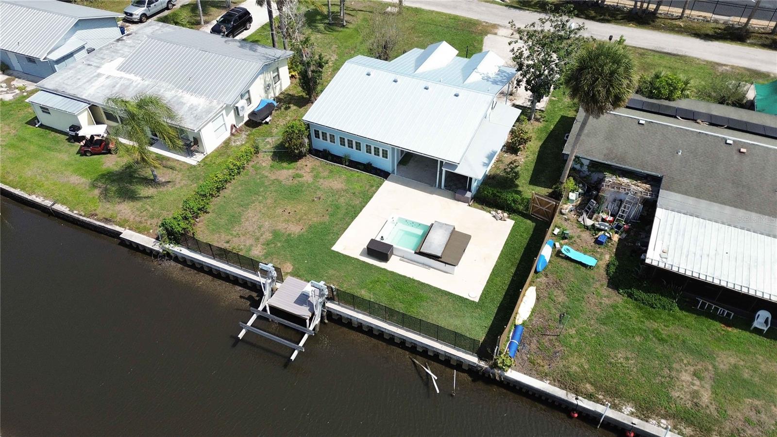 Image 52 of 55 For 607 Manatee Avenue