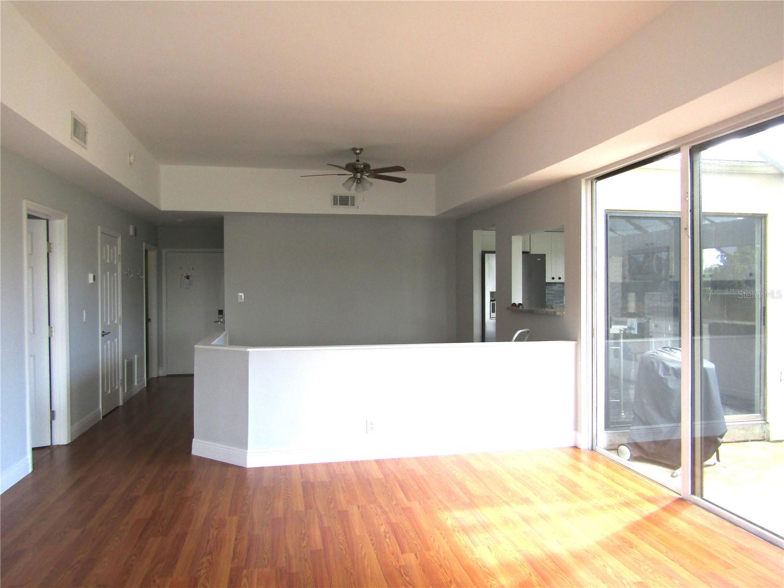 Image 6 of 25 For 2405 Crispin Court E1