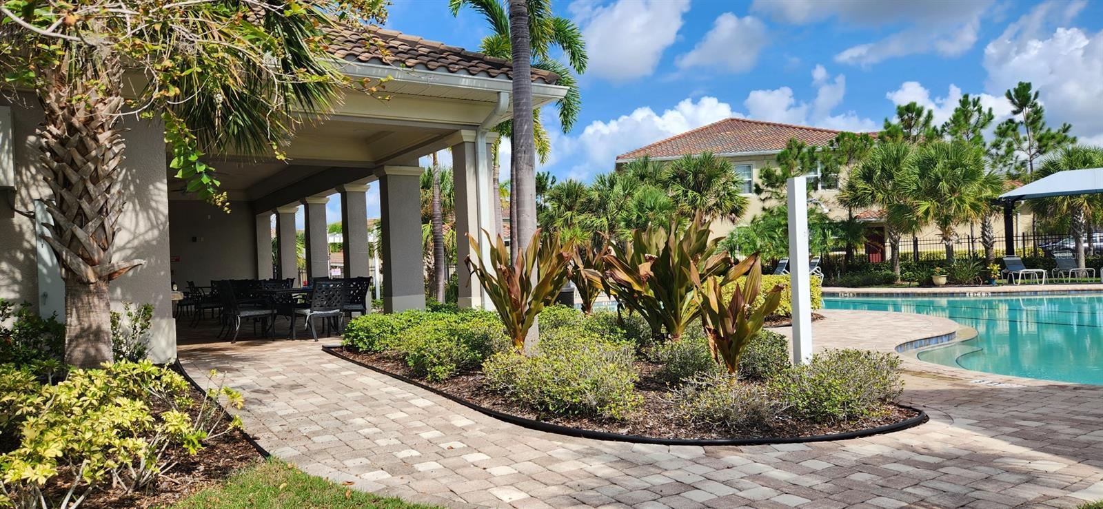 Image 4 of 5 For 3104 Oriole Drive 101