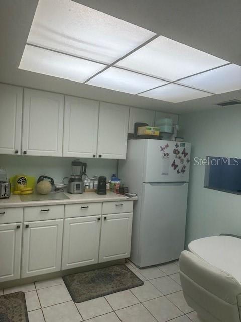 Image 4 of 10 For 4079 Lake Bayshore Drive 308