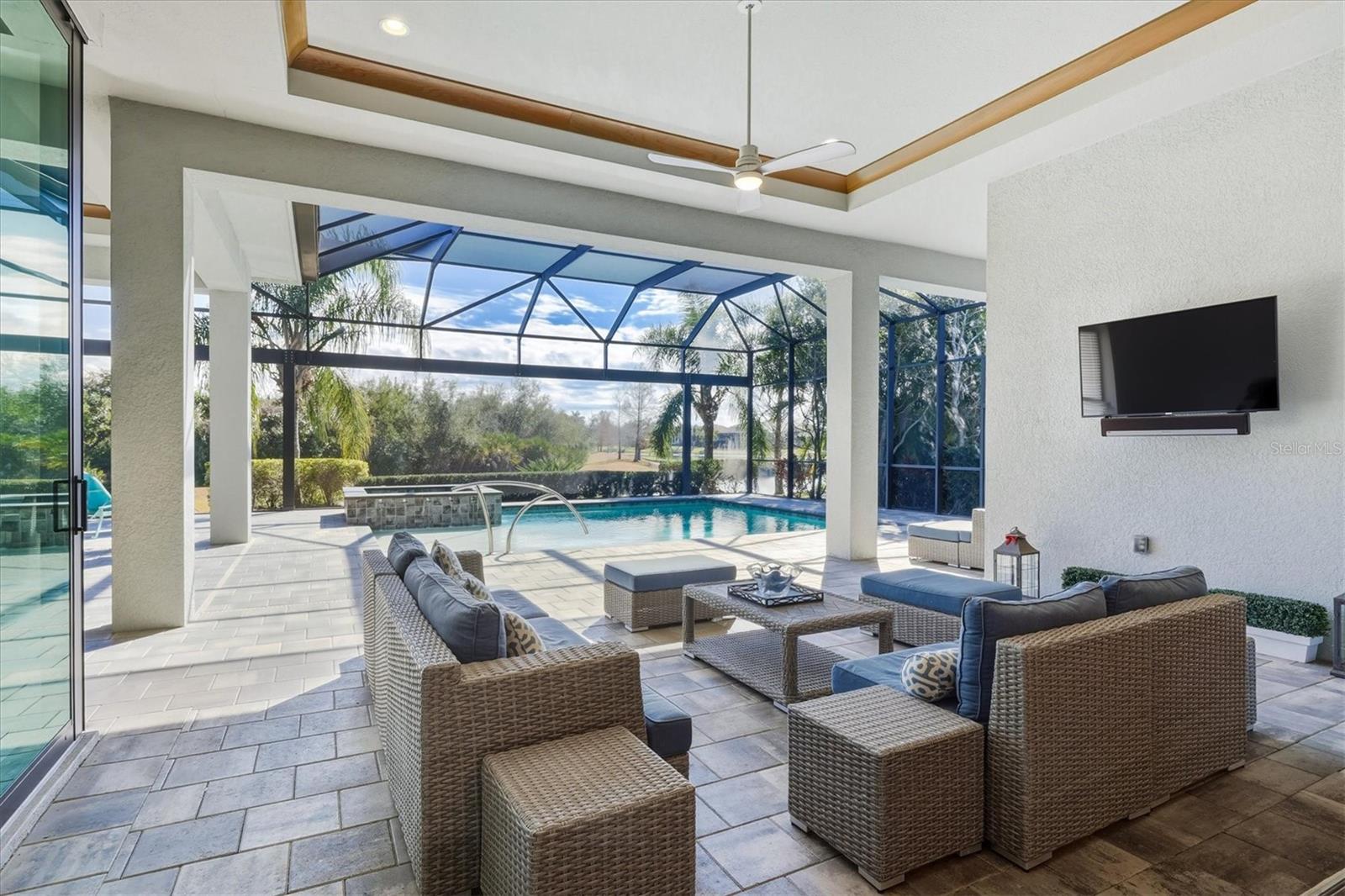 Image 36 of 81 For 7473 Seacroft Cove