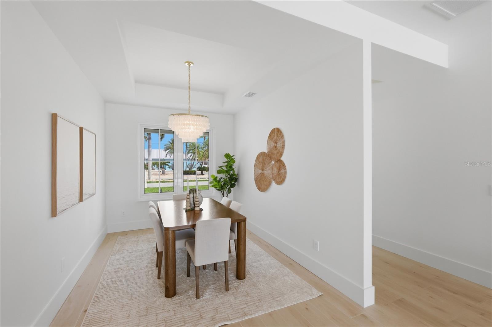 Image 18 of 58 For 680 Key Royale Drive