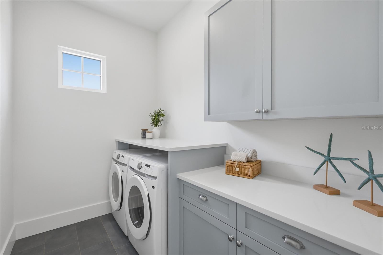 Image 20 of 58 For 680 Key Royale Drive