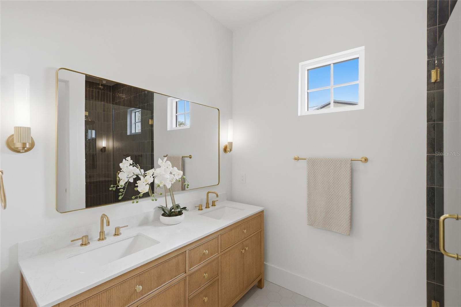 Image 24 of 58 For 680 Key Royale Drive