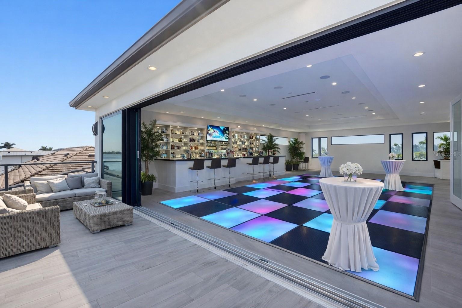 Image 3 of 76 For 5735 Riverside Drive