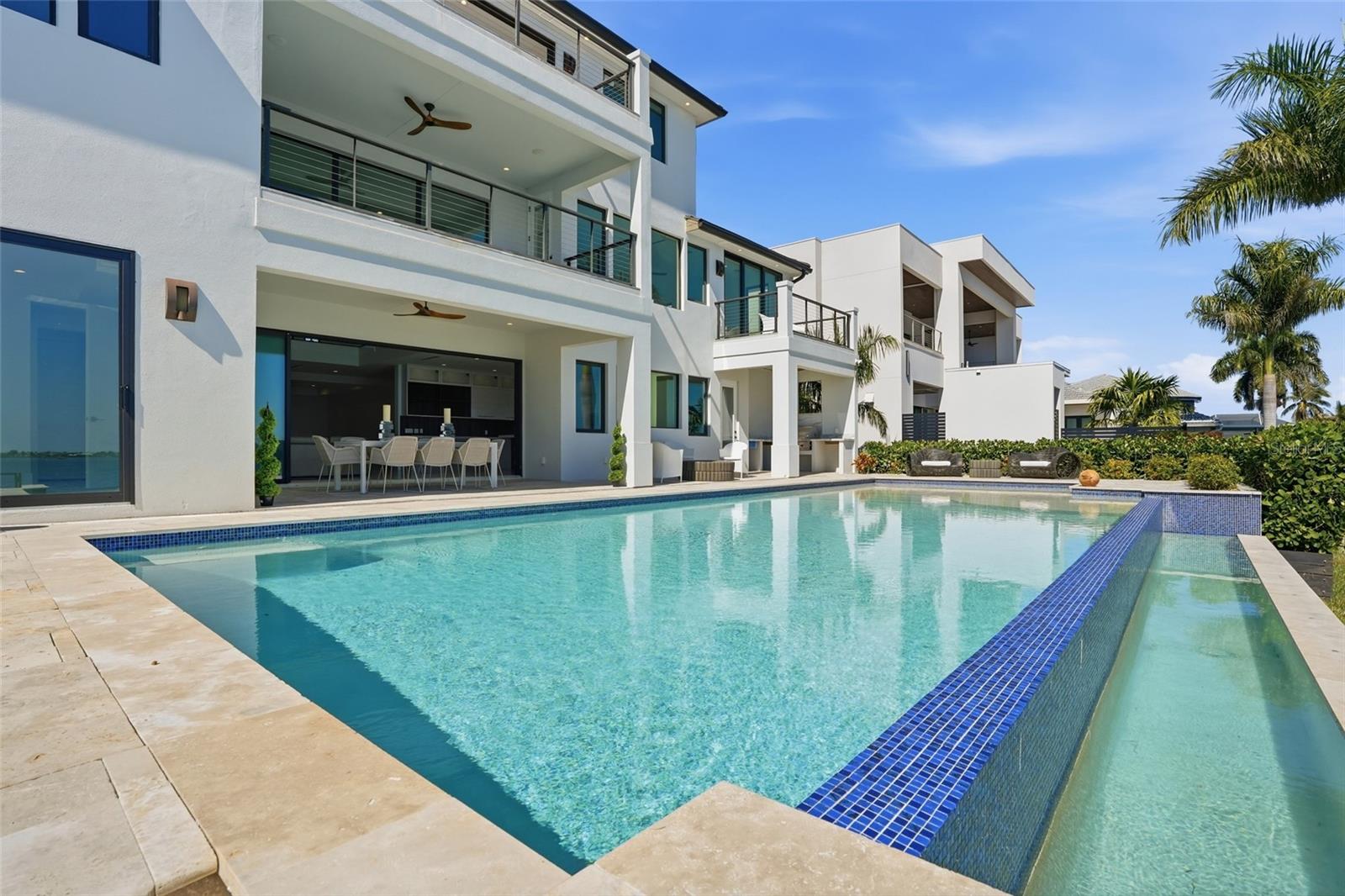 Image 61 of 76 For 5735 Riverside Drive