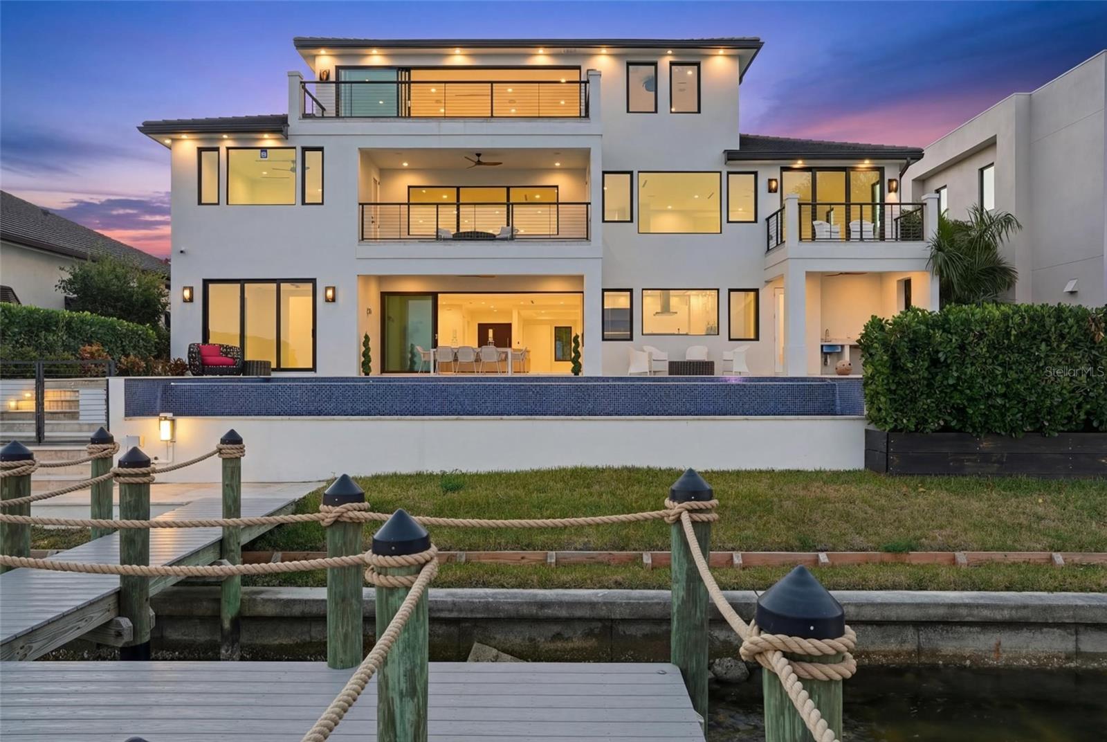 Image 72 of 76 For 5735 Riverside Drive