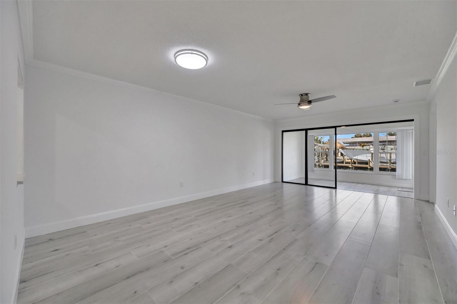 Image 13 of 55 For 9819 Hernando Court 29-a