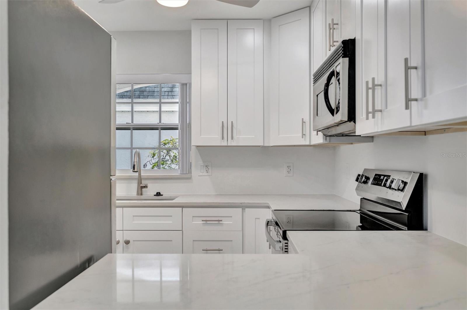 Image 15 of 55 For 9819 Hernando Court 29-a