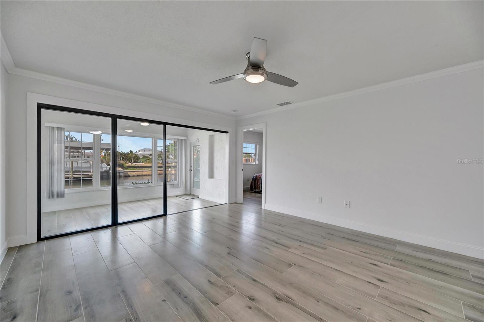 Image 17 of 55 For 9819 Hernando Court 29-a