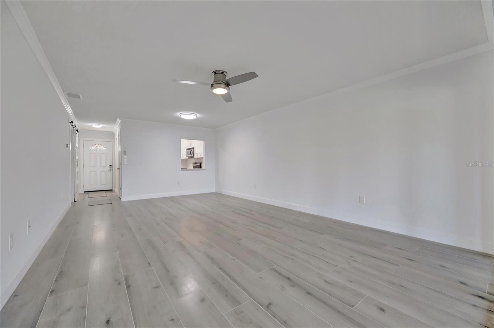 Image 21 of 55 For 9819 Hernando Court 29-a