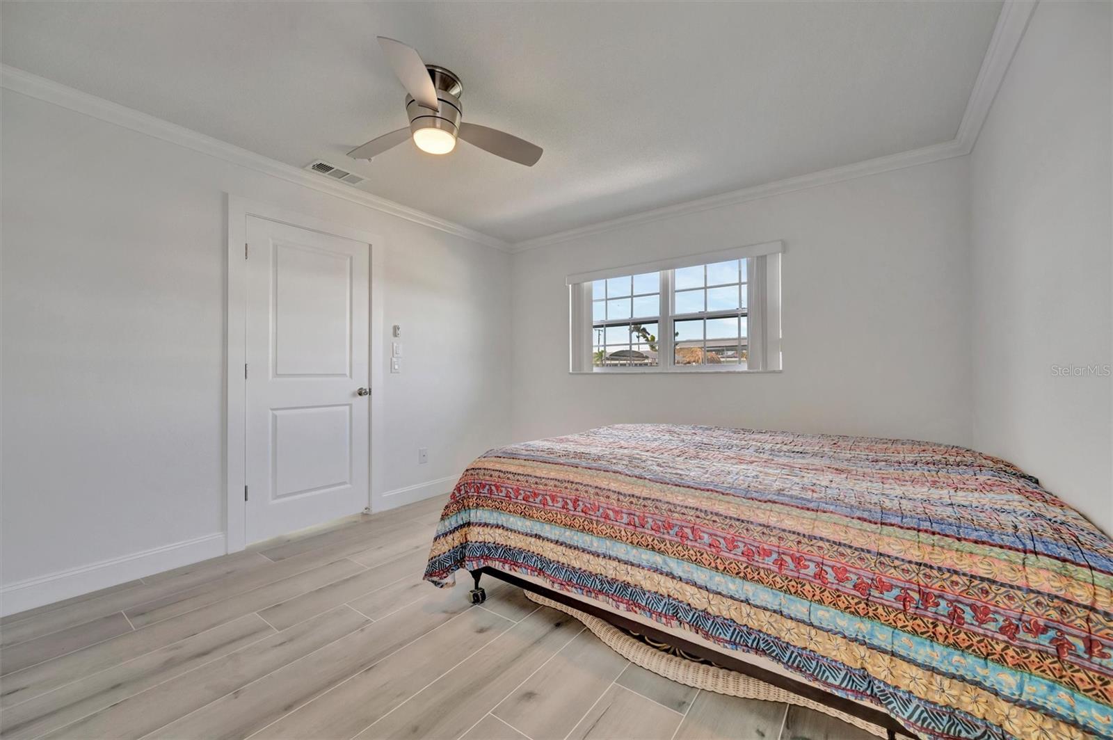 Image 27 of 55 For 9819 Hernando Court 29-a