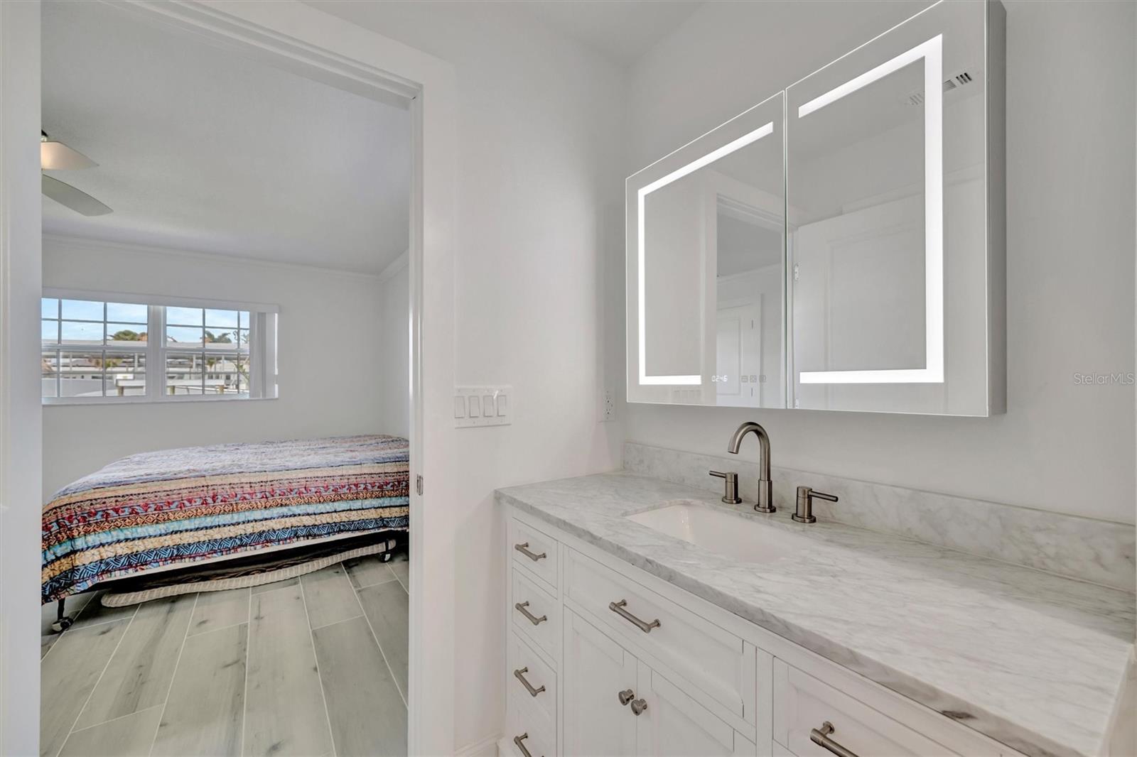 Image 31 of 55 For 9819 Hernando Court 29-a