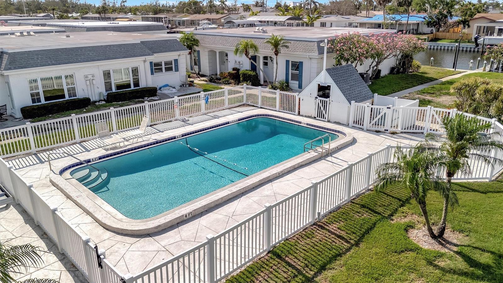 Image 42 of 55 For 9819 Hernando Court 29-a