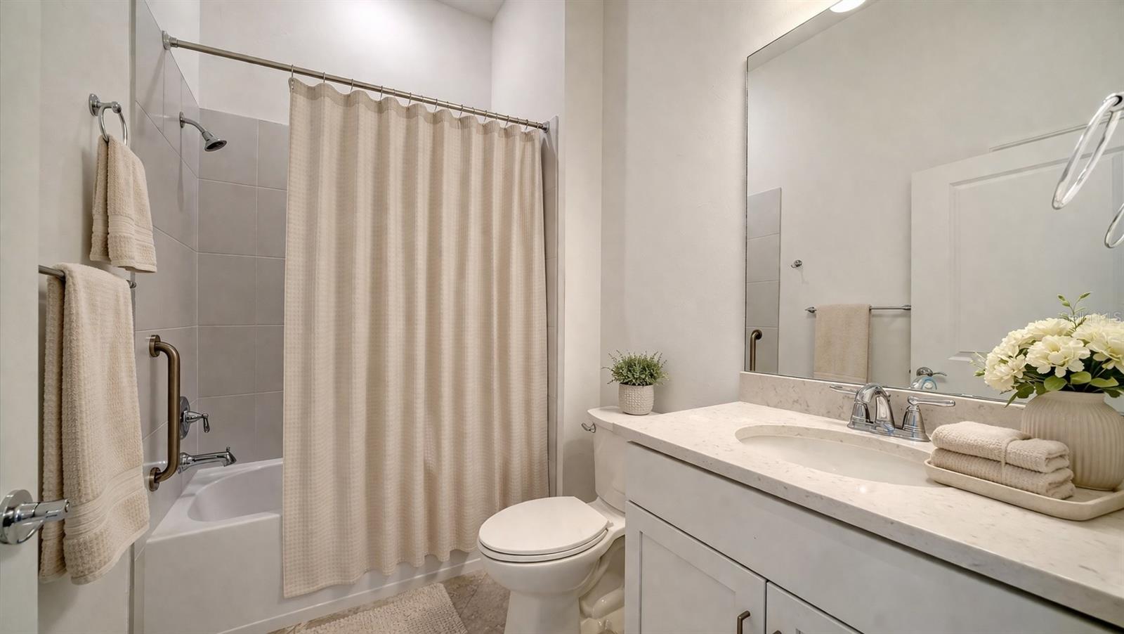 Image 14 of 69 For 14704 Golden Grass Terrace