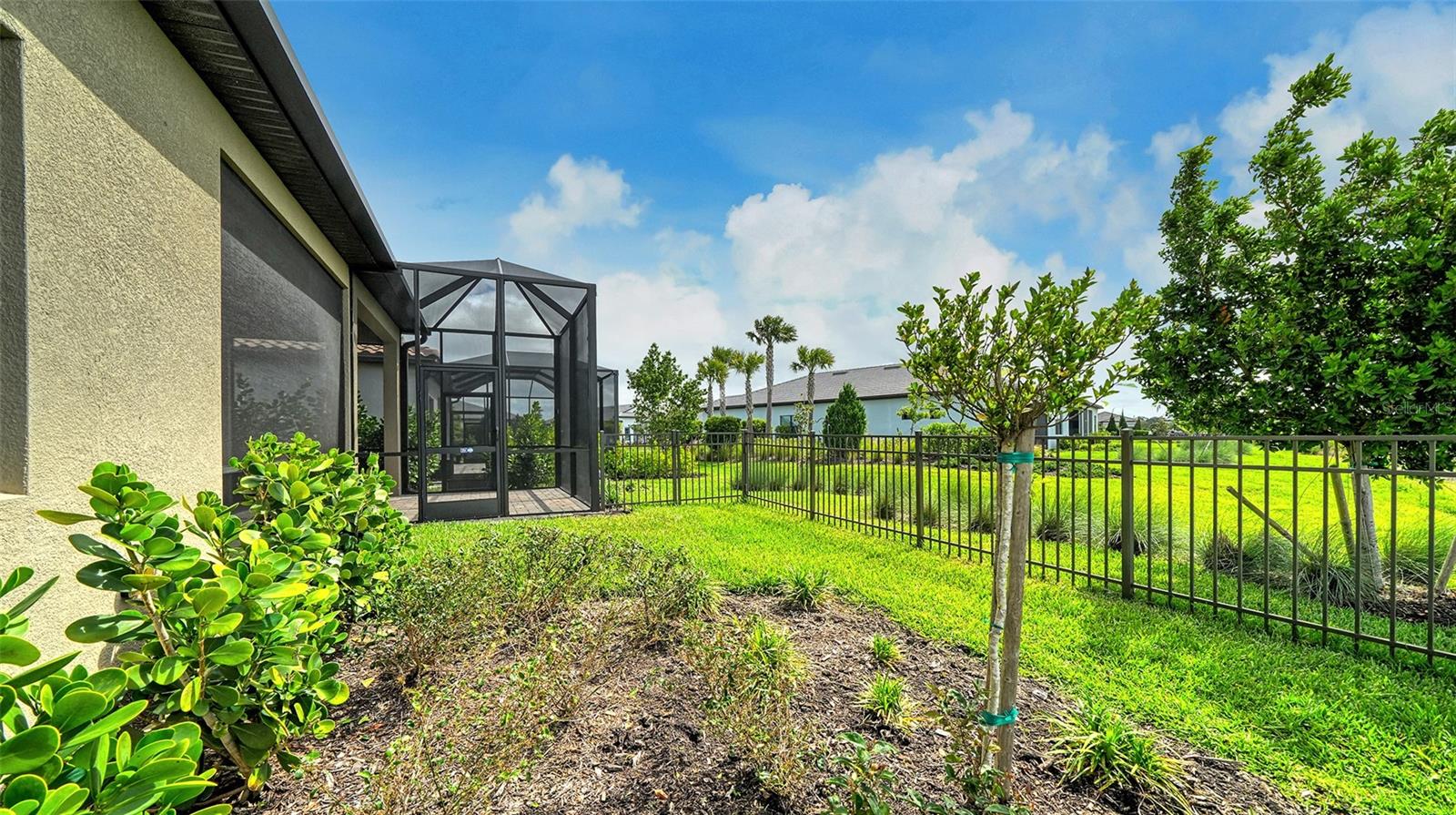 Image 18 of 69 For 14704 Golden Grass Terrace