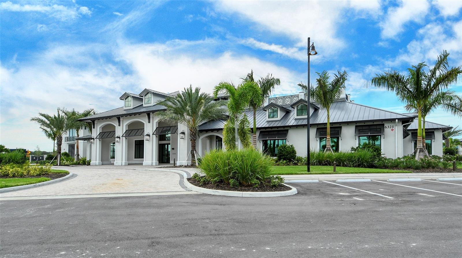 Image 28 of 69 For 14704 Golden Grass Terrace