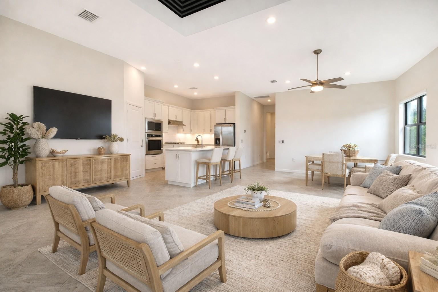 Image 4 of 69 For 14704 Golden Grass Terrace