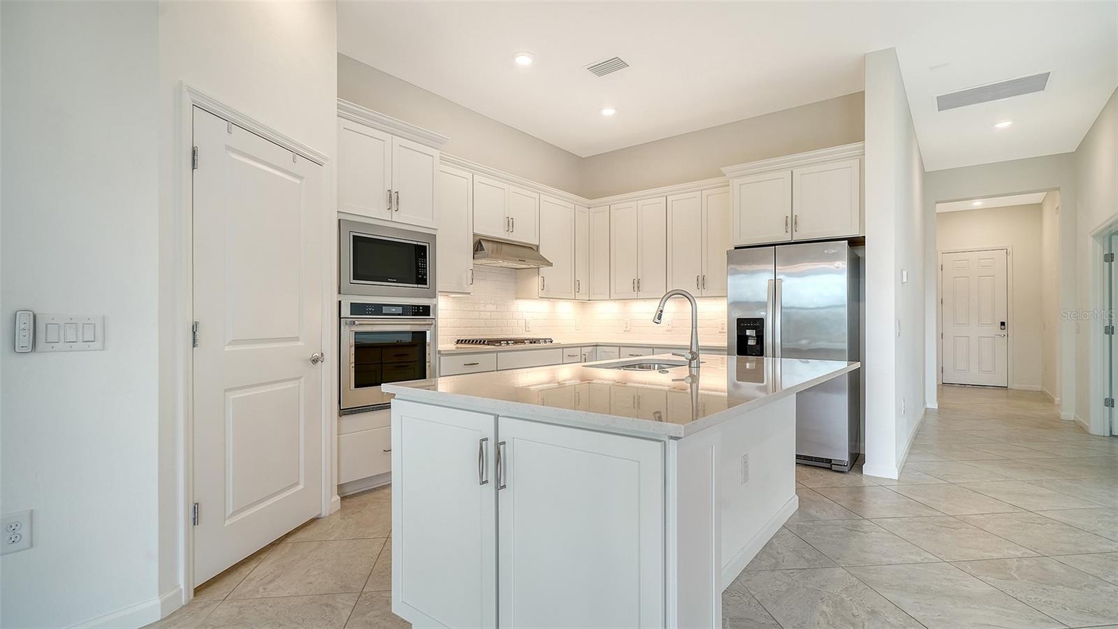 Image 58 of 69 For 14704 Golden Grass Terrace