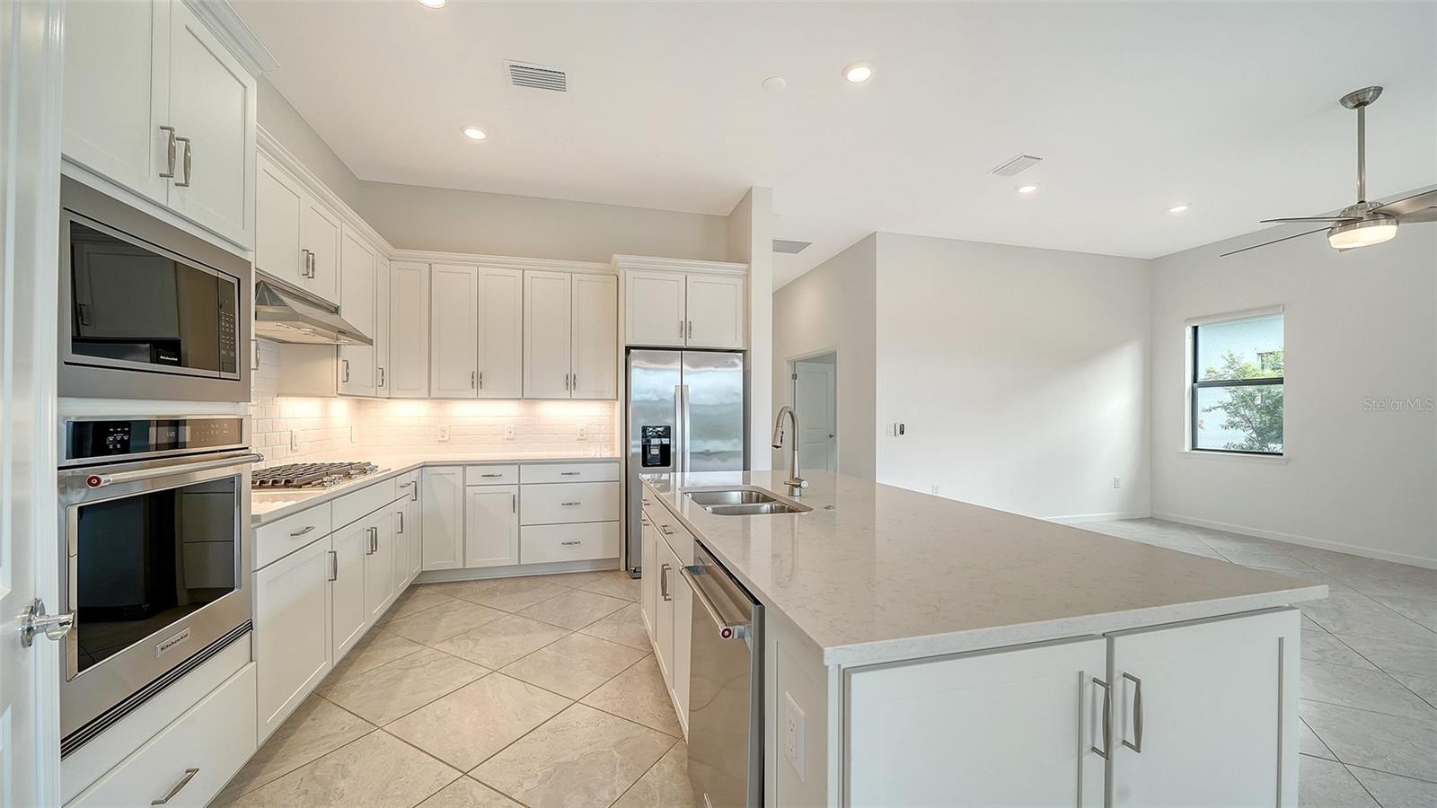 Image 59 of 69 For 14704 Golden Grass Terrace