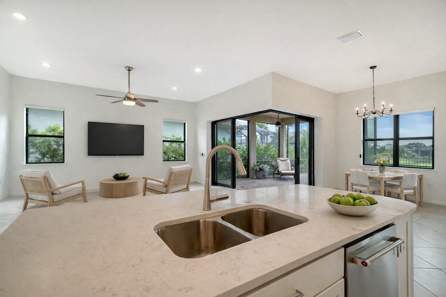 Image 6 of 69 For 14704 Golden Grass Terrace