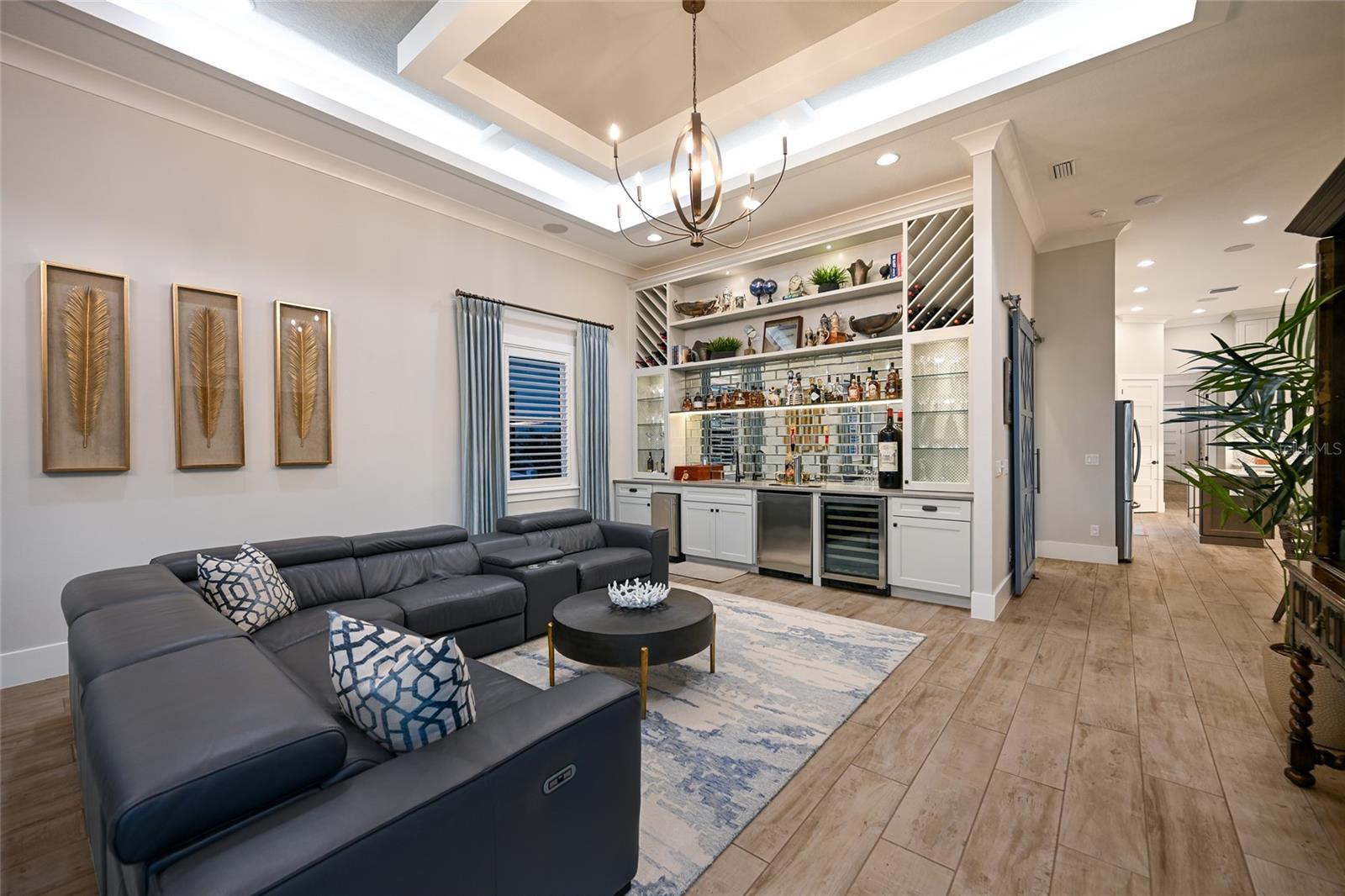 Image 23 of 93 For 664 Regatta Way