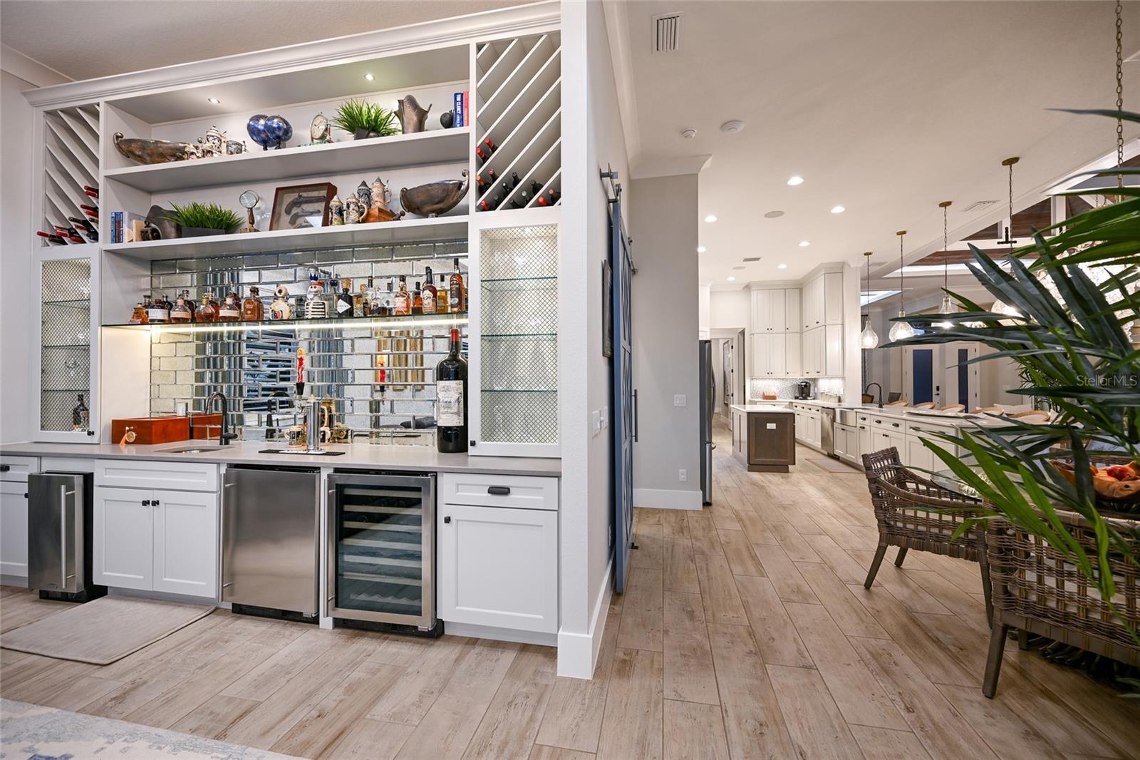 Image 24 of 93 For 664 Regatta Way