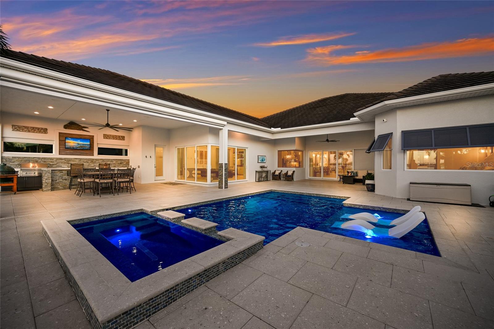 Image 31 of 93 For 664 Regatta Way