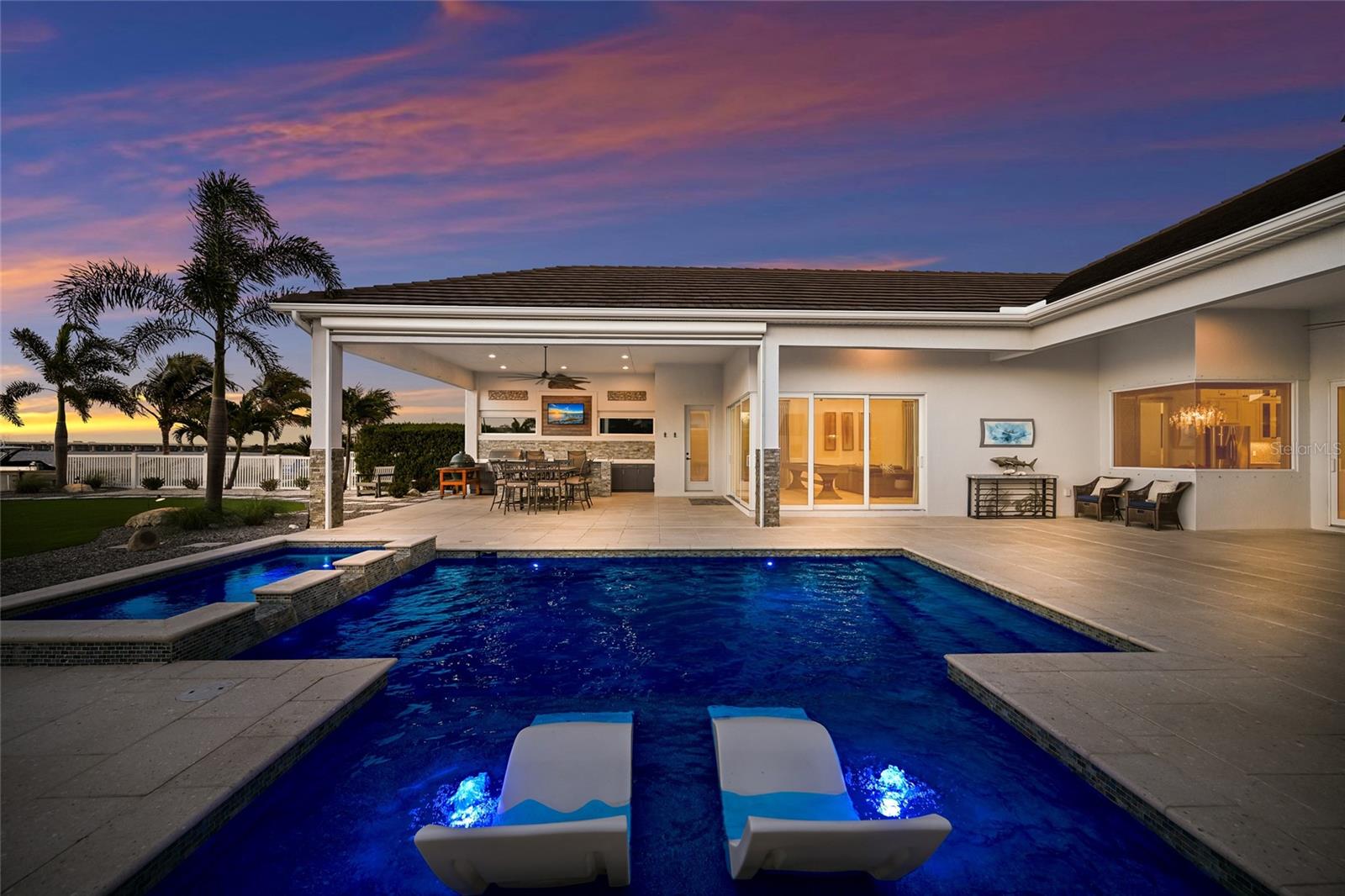 Image 32 of 93 For 664 Regatta Way