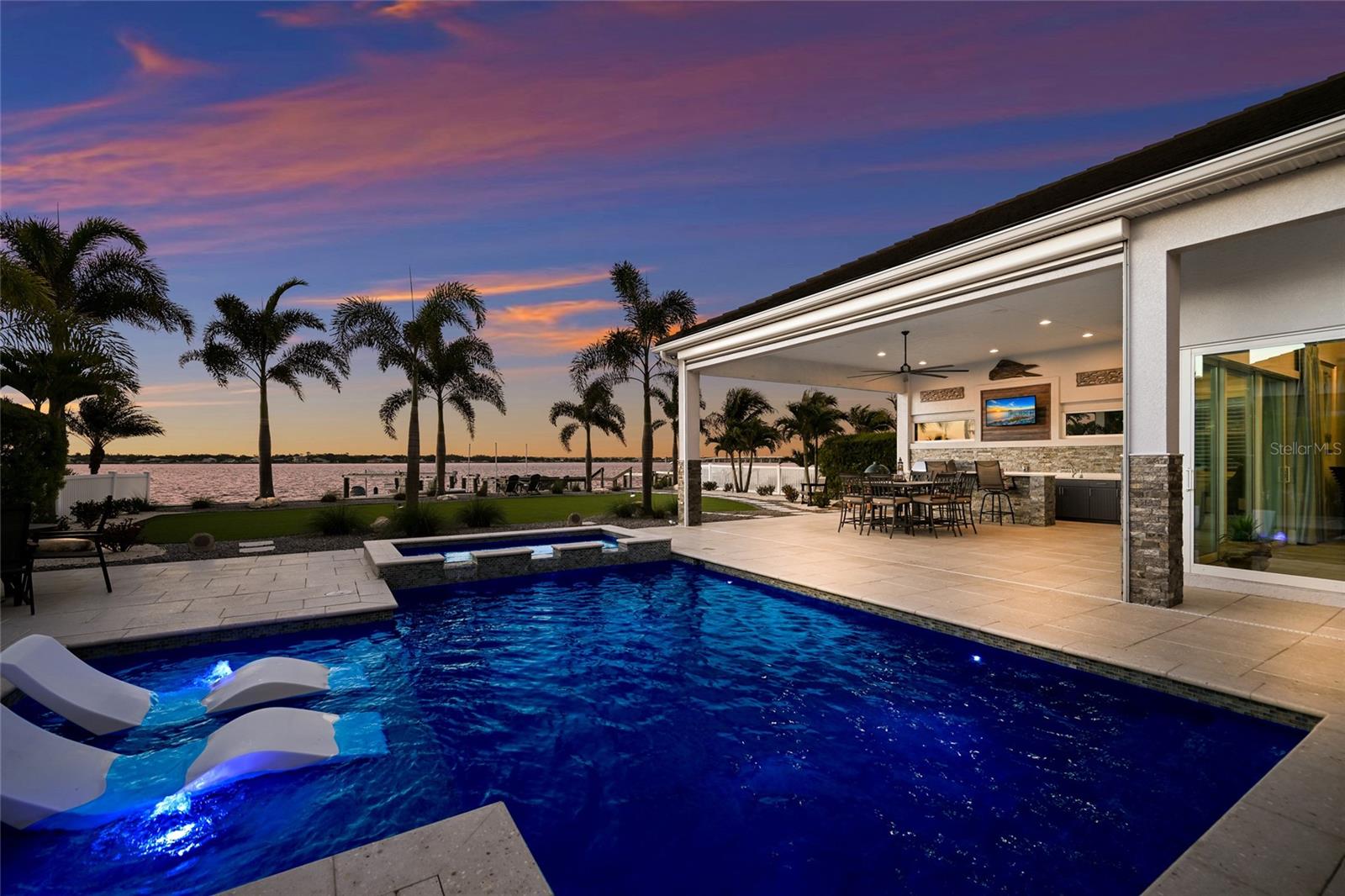 Image 33 of 93 For 664 Regatta Way