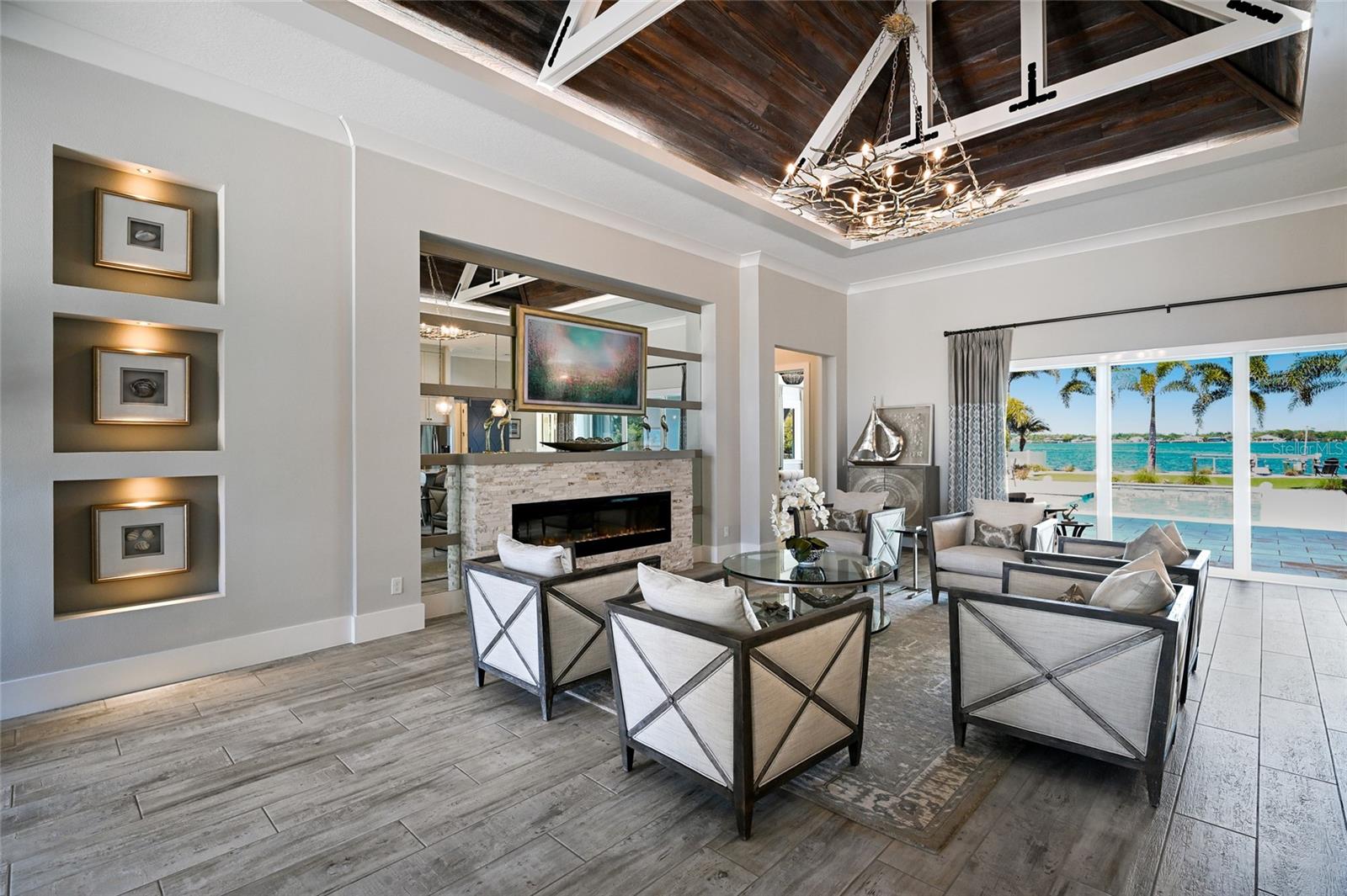 Image 42 of 93 For 664 Regatta Way