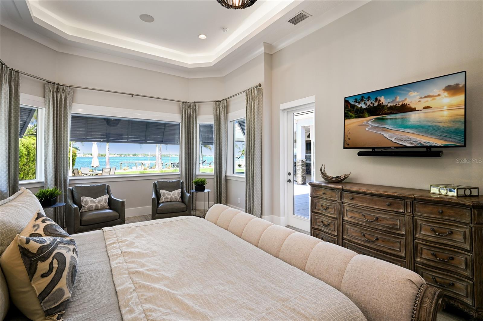 Image 64 of 93 For 664 Regatta Way