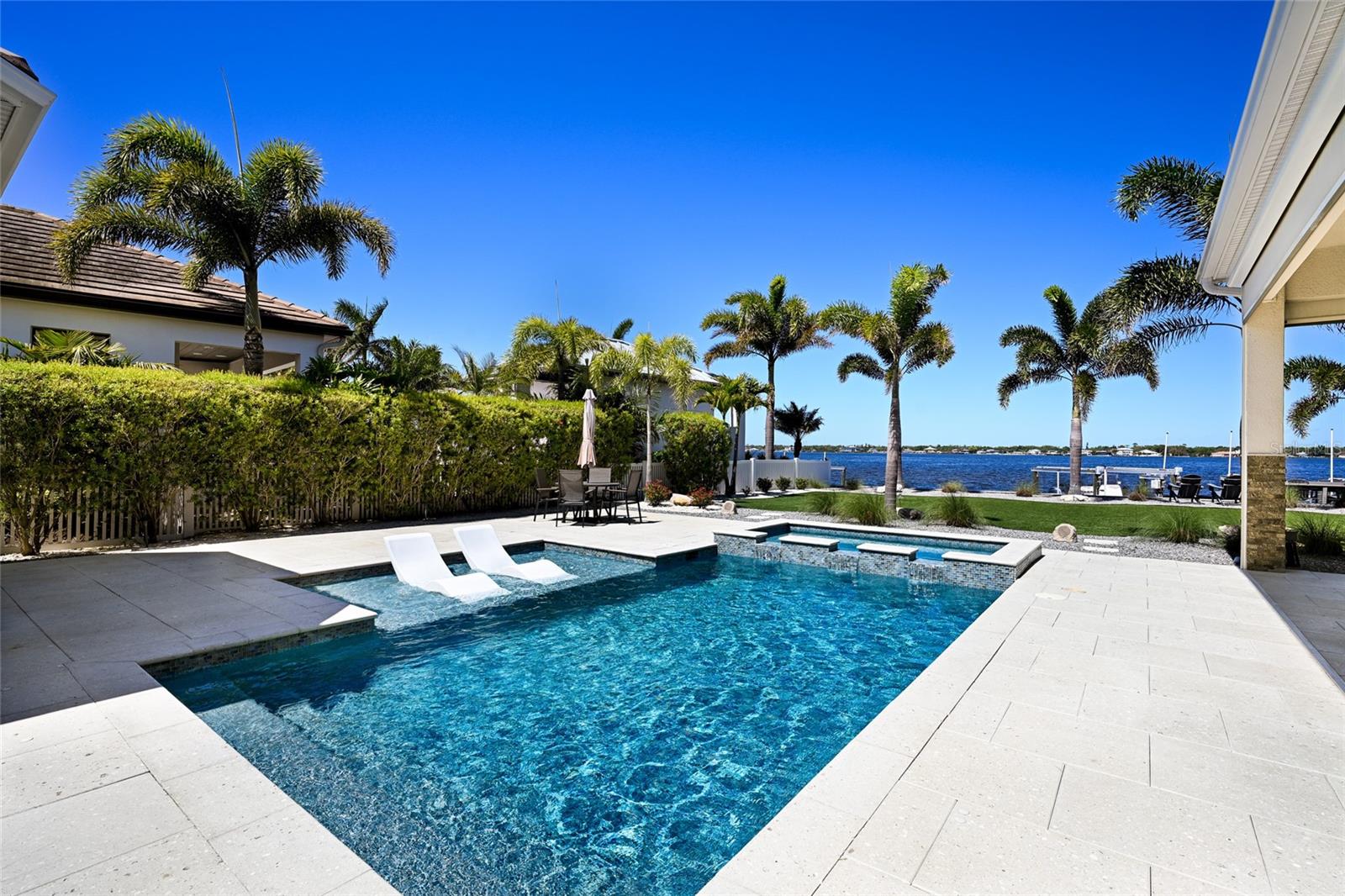 Image 80 of 93 For 664 Regatta Way