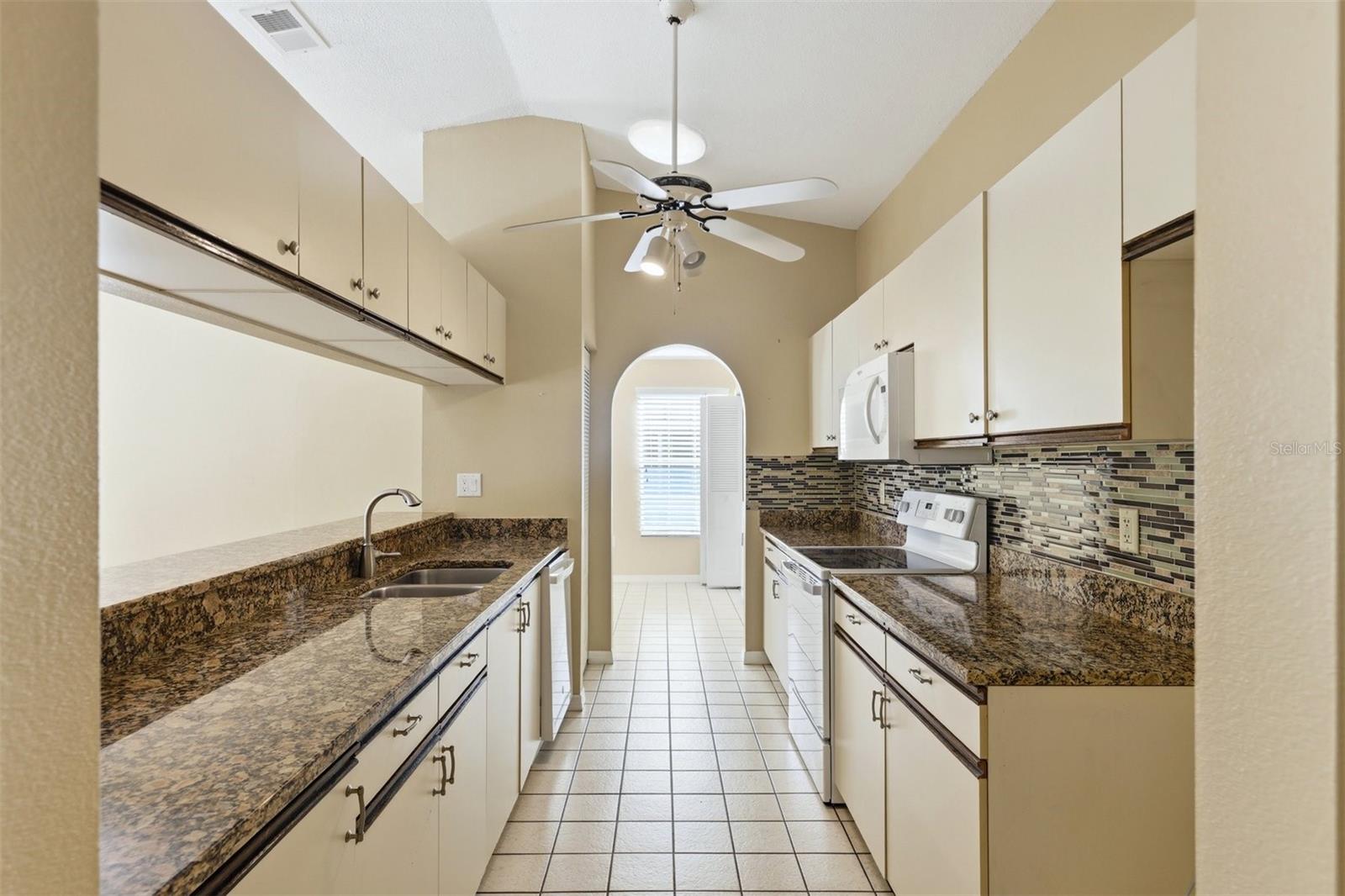 Image 9 of 27 For 3804 41st Avenue W