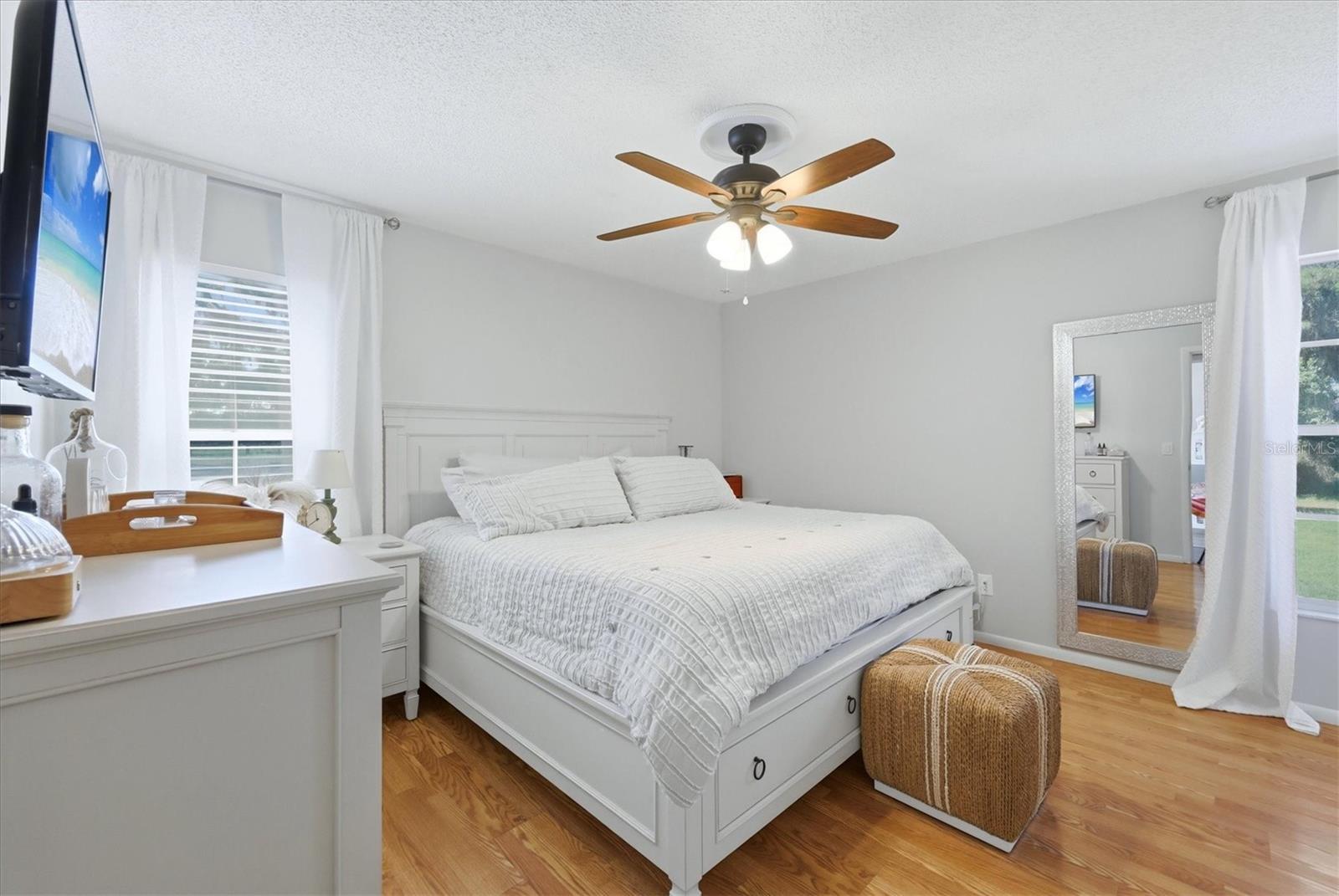 Image 30 of 42 For 9811 28th Avenue E