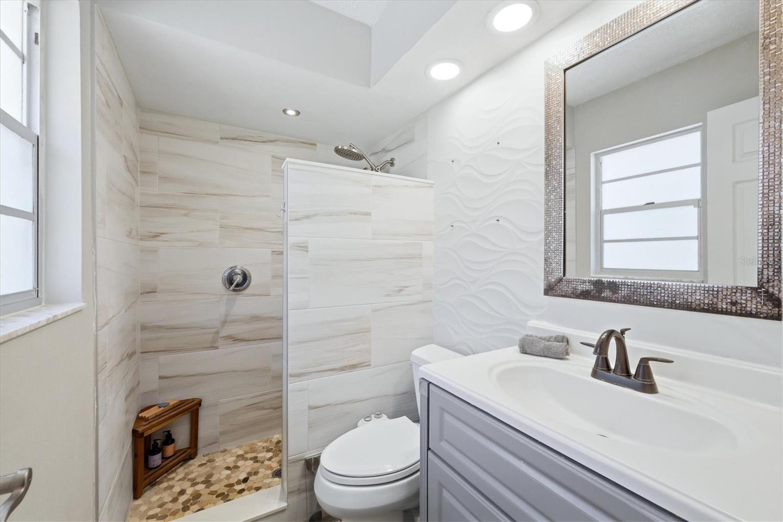 Image 32 of 42 For 9811 28th Avenue E