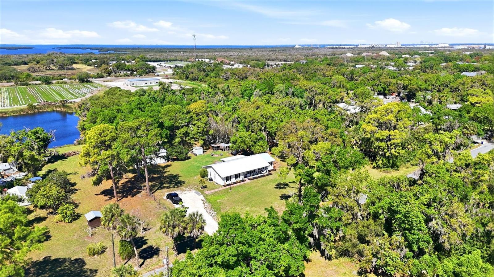 Image 5 of 42 For 9811 28th Avenue E