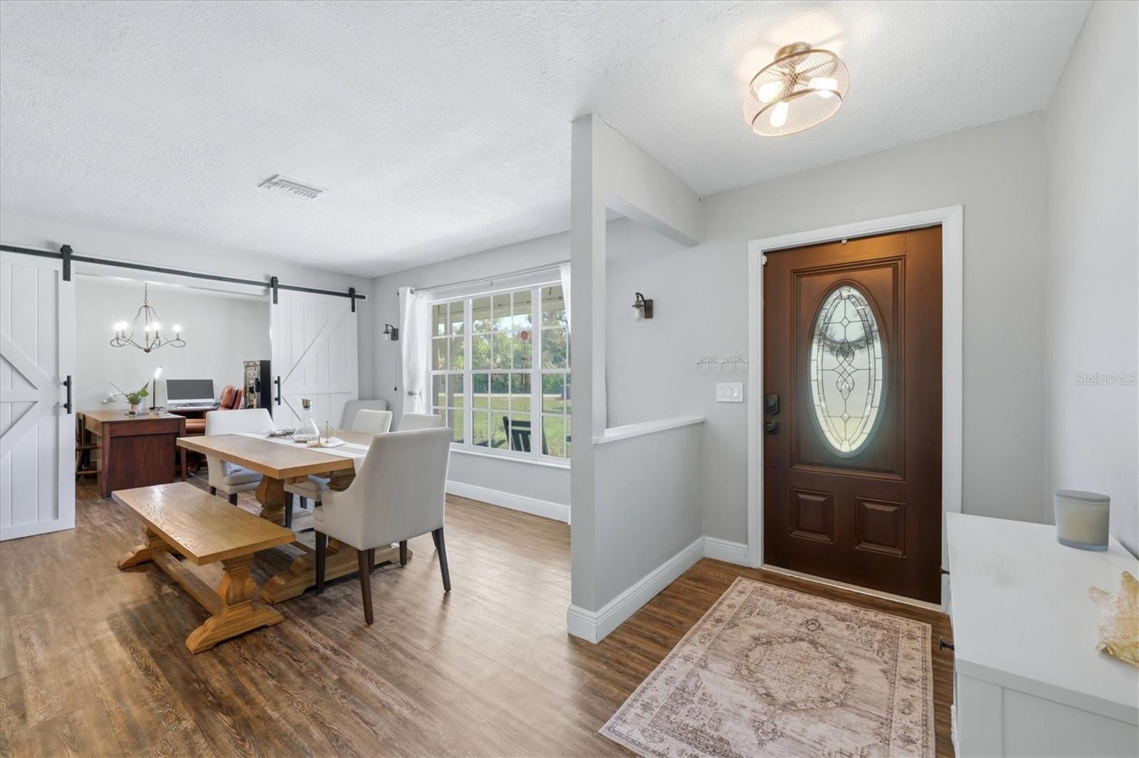 Image 7 of 42 For 9811 28th Avenue E