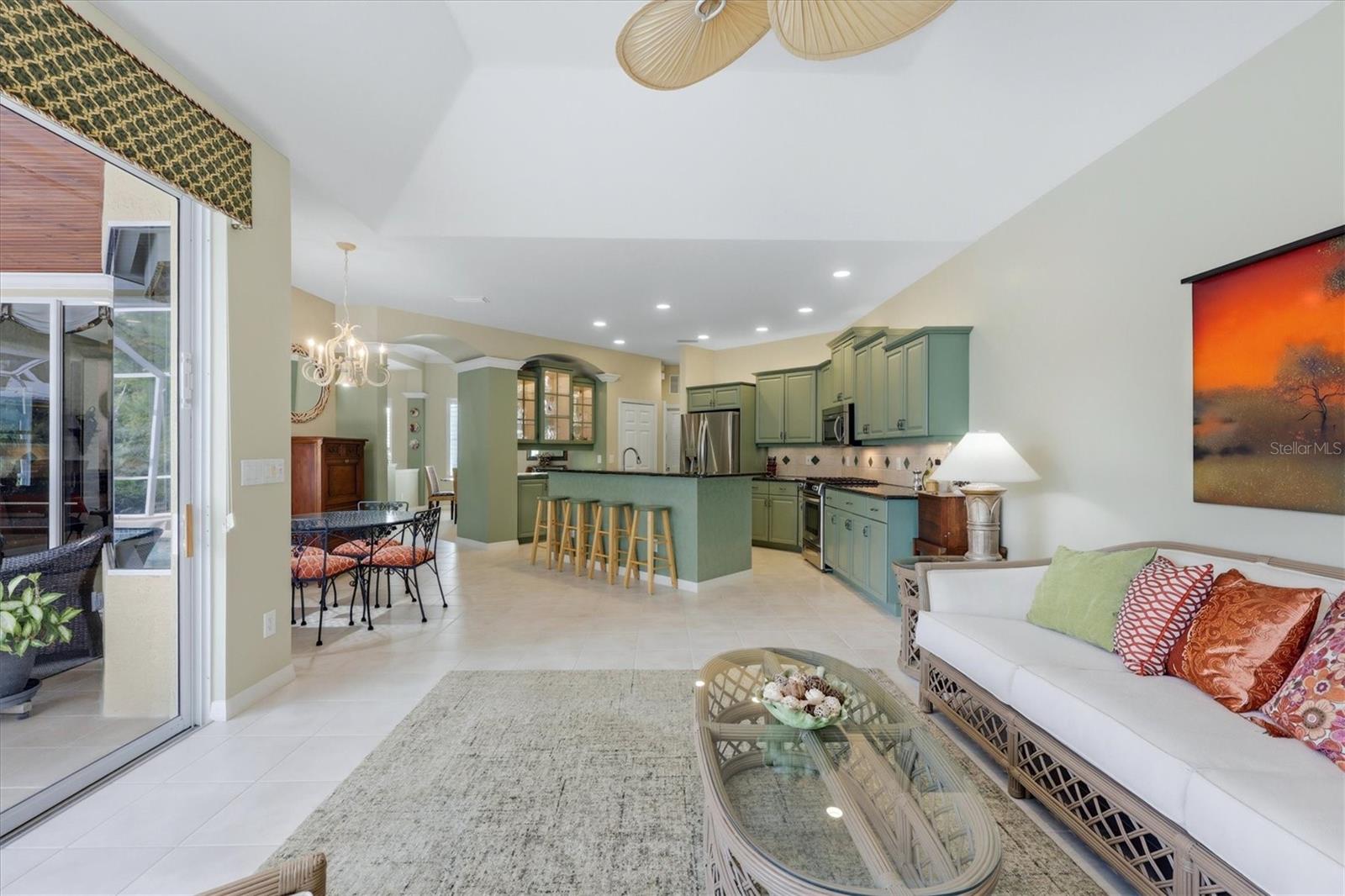 Image 22 of 52 For 8045 Waterview Boulevard